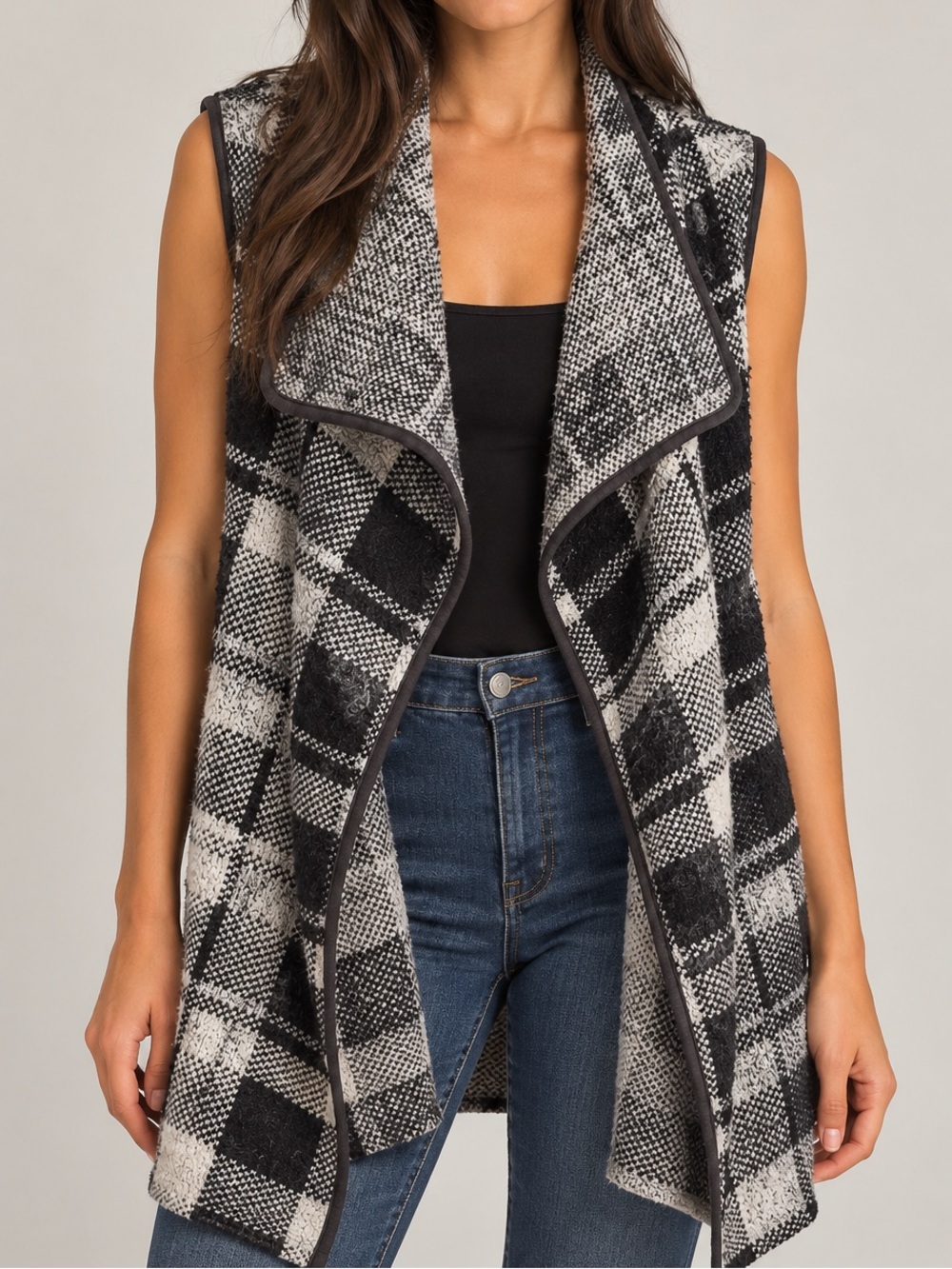 Yuna Black & White Plaid Open-Front Sleeveless Vest